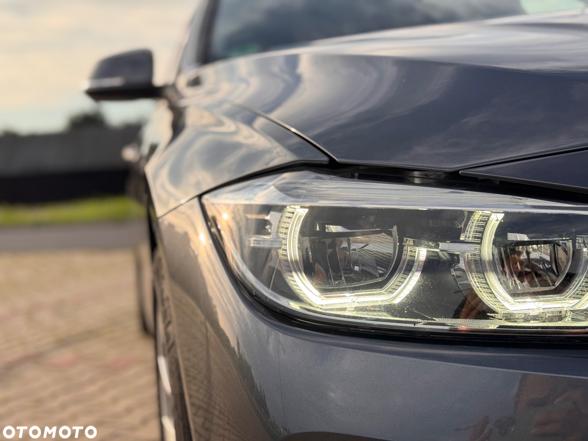 BMW Seria 3 318i - 3