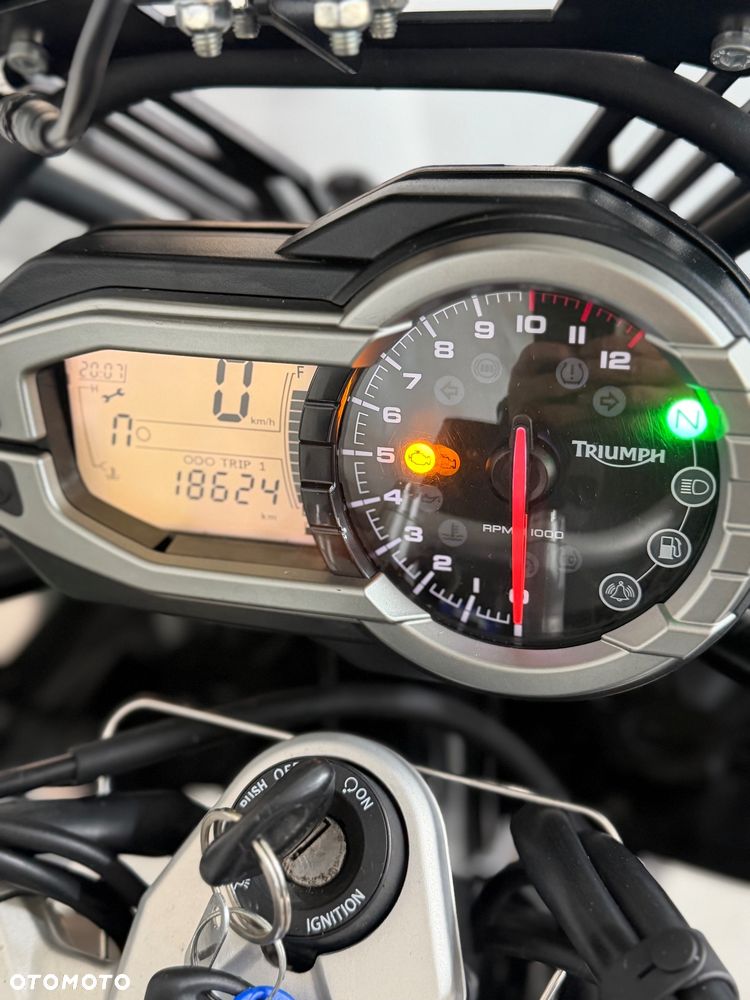 Triumph Tiger - 26