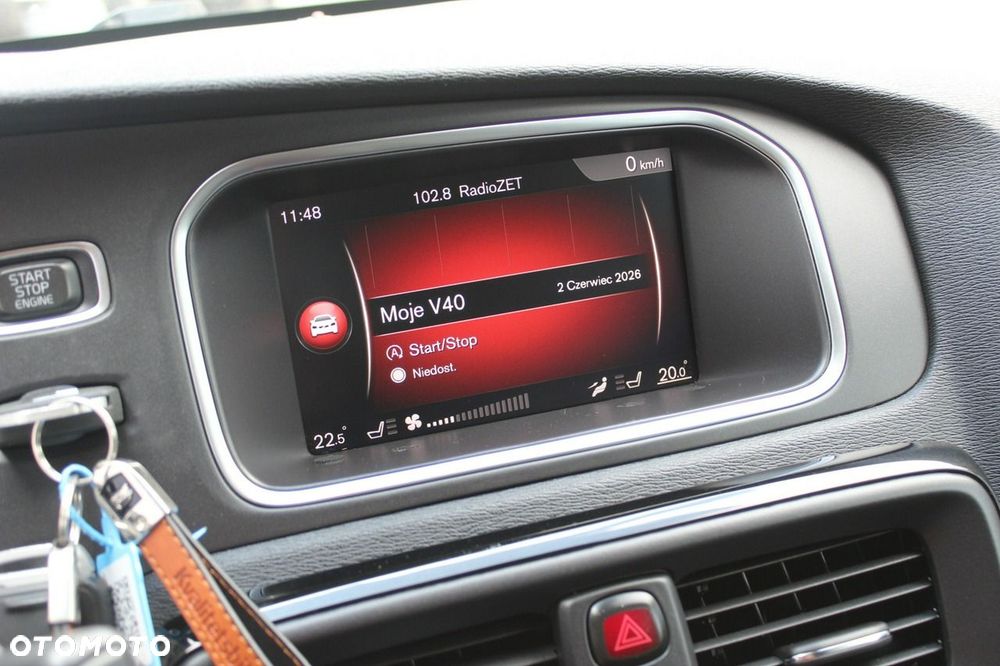 Volvo V40 D3 Geartronic Kinetic - 19