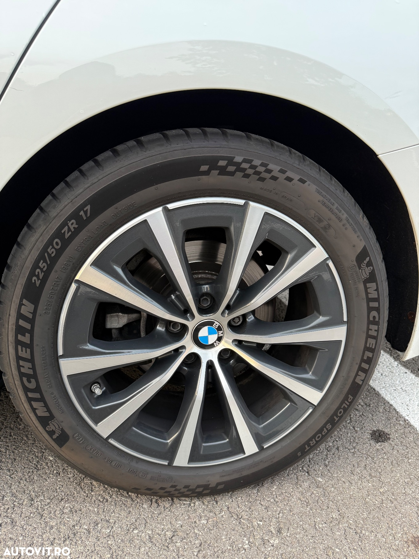 BMW Seria 3 320i Aut. - 15