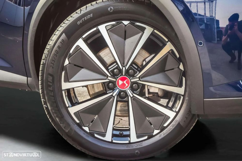 DS DS7 Crossback E-Tense Performance Line EAT8 - 10