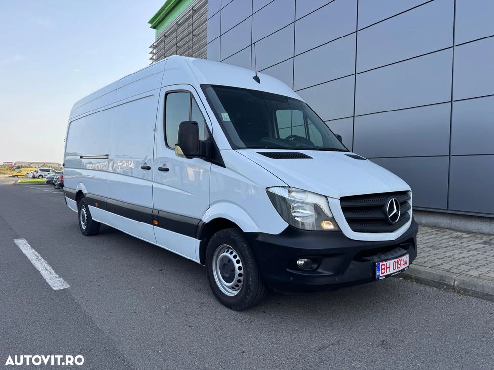 Mercedes-Benz Sprinter - 3