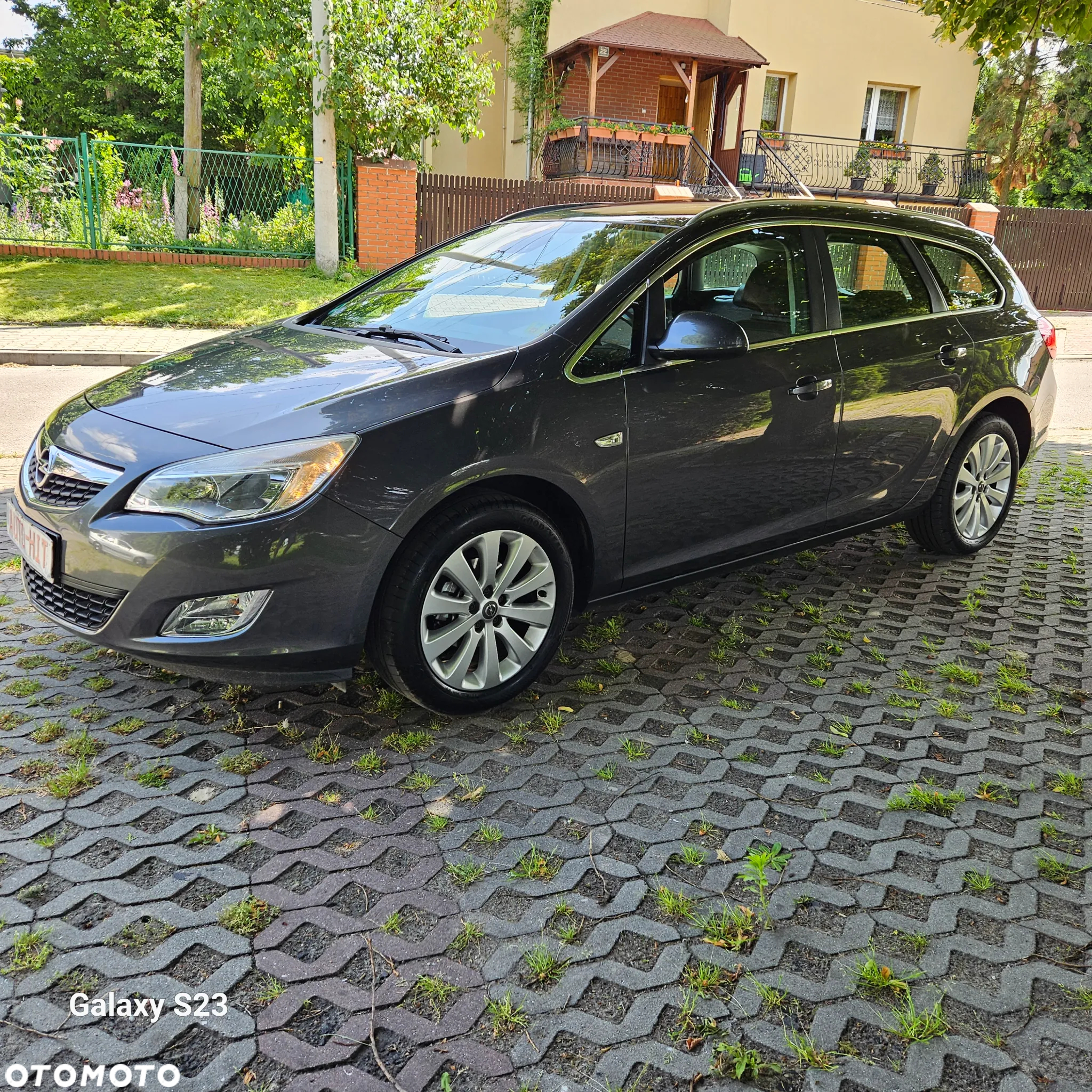 Opel Astra IV 1.4 T Cosmo - 2