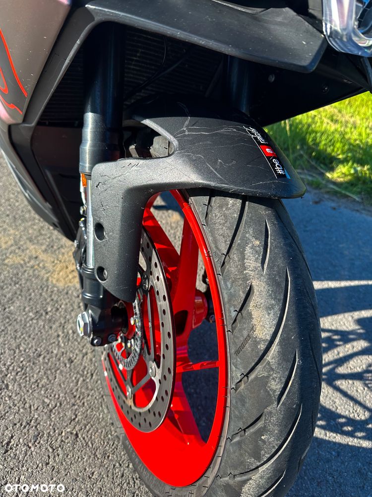 Aprilia RS - 8