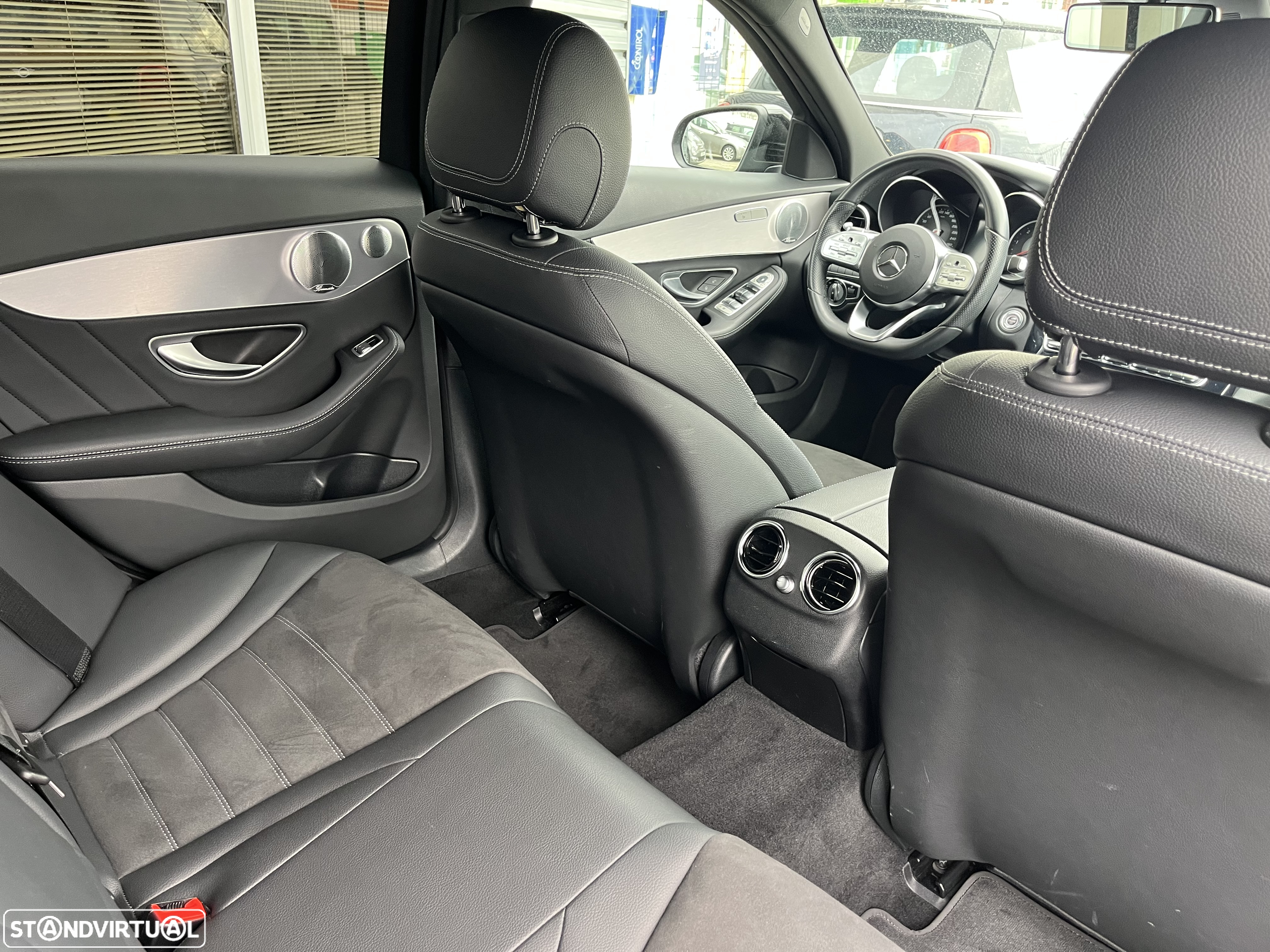 Mercedes-Benz C 300 de AMG Line - 33