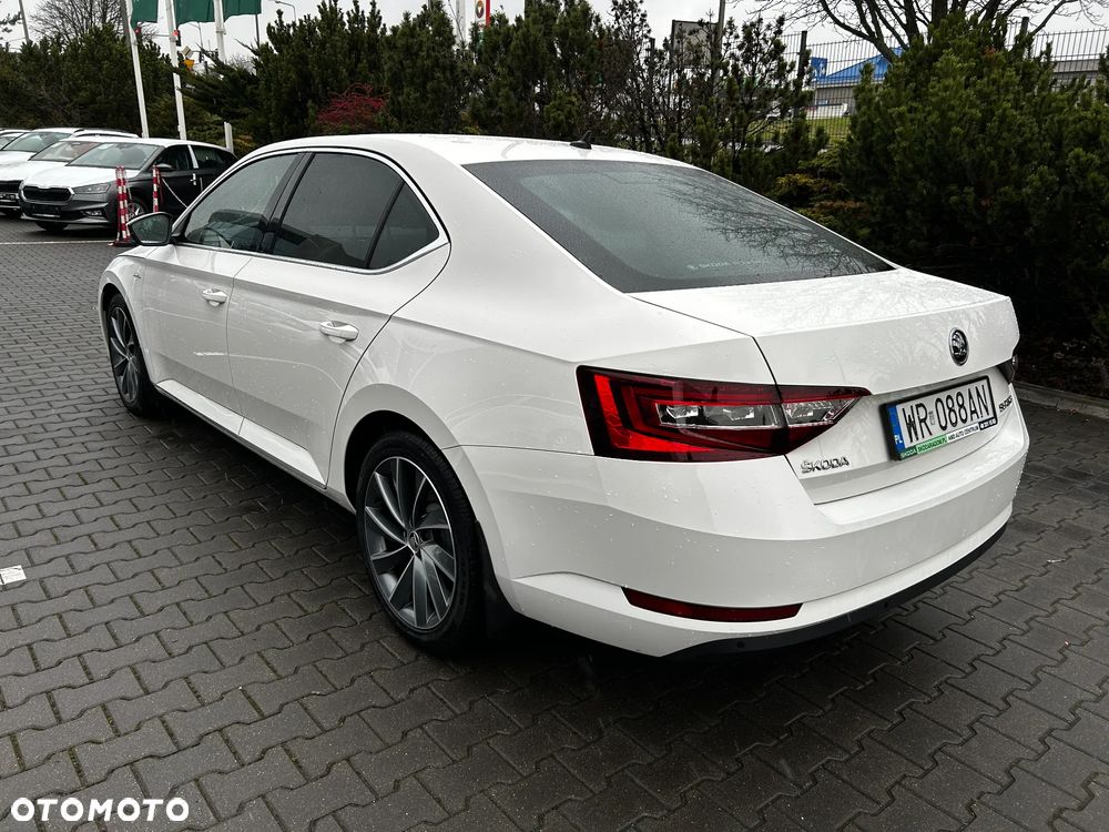 Skoda Superb 1.5 TSI ACT L&K DSG - 7