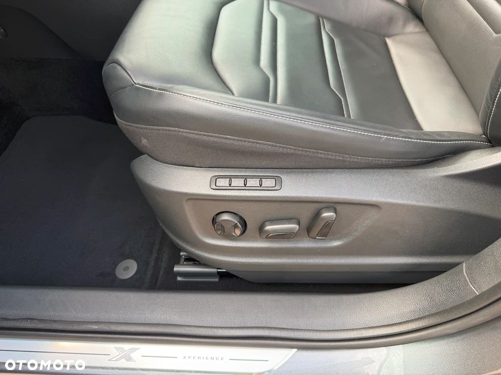 Seat Ateca 2.0 TDI Xperience S&S DSG - 27