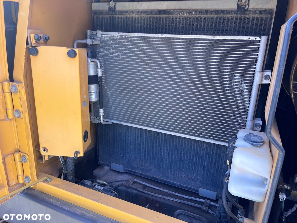 Volvo EC460CL - 30