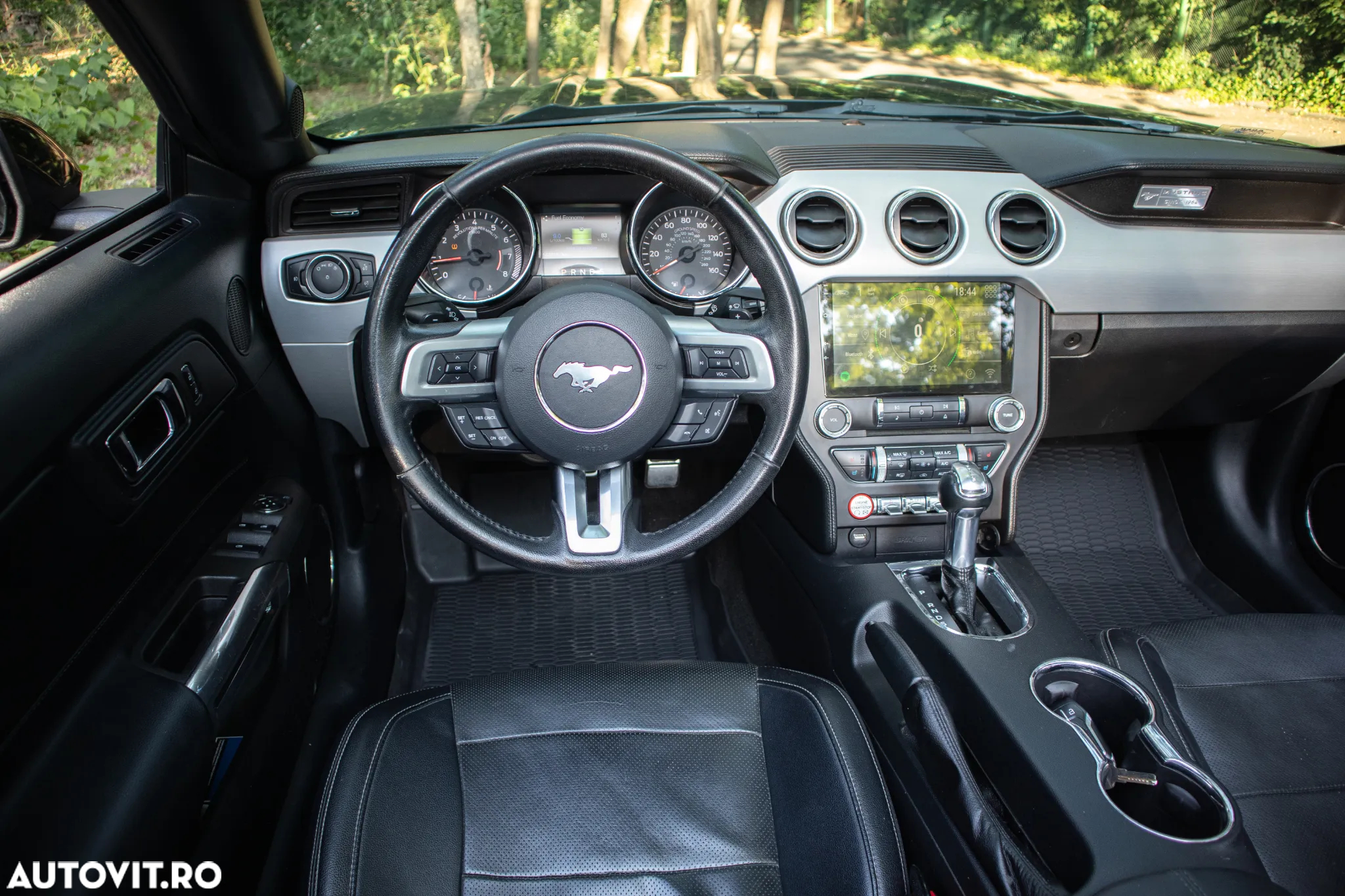 Ford Mustang Cabrio 2.3 Eco Boost - 12