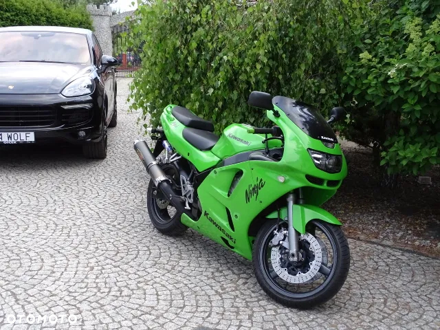 Kawasaki ZX - 16