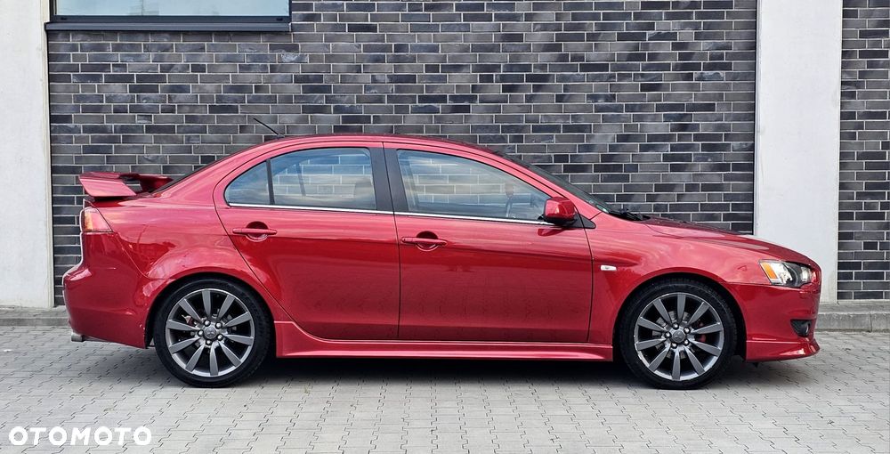 Mitsubishi Lancer 1.8 Instyle NAVI - 2