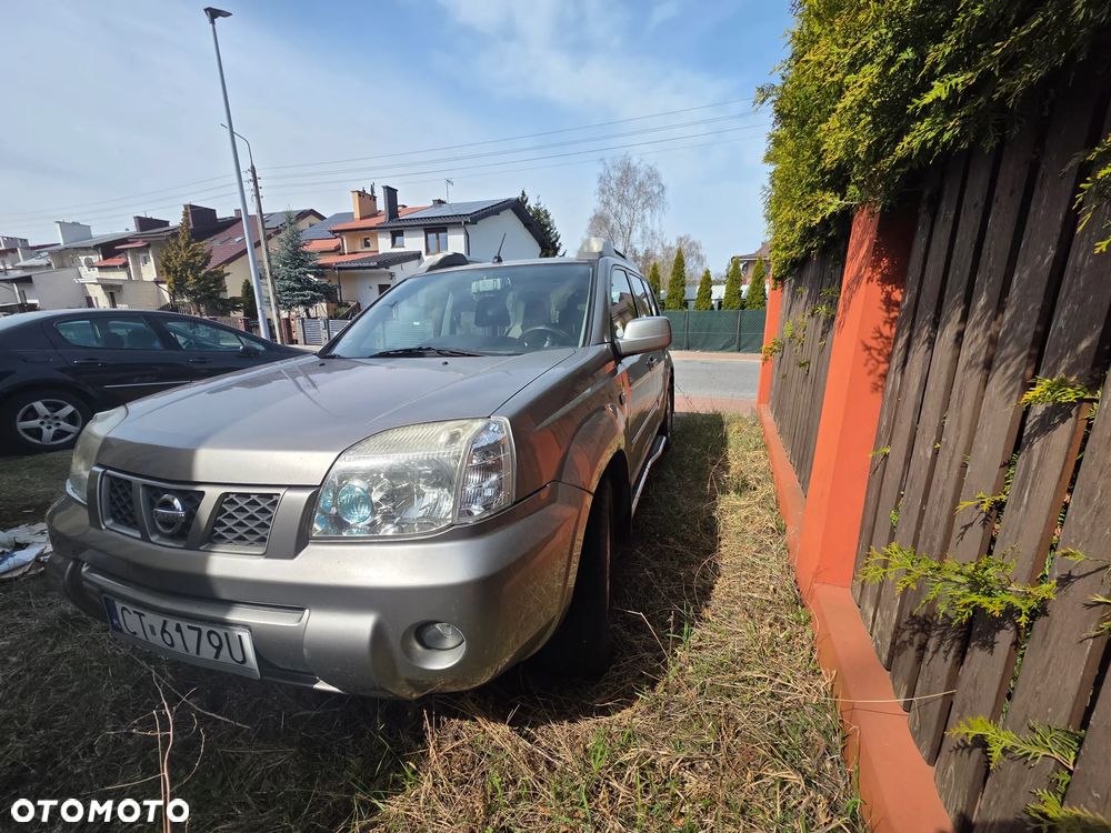 Nissan X-Trail 2.0 Comfort - 4