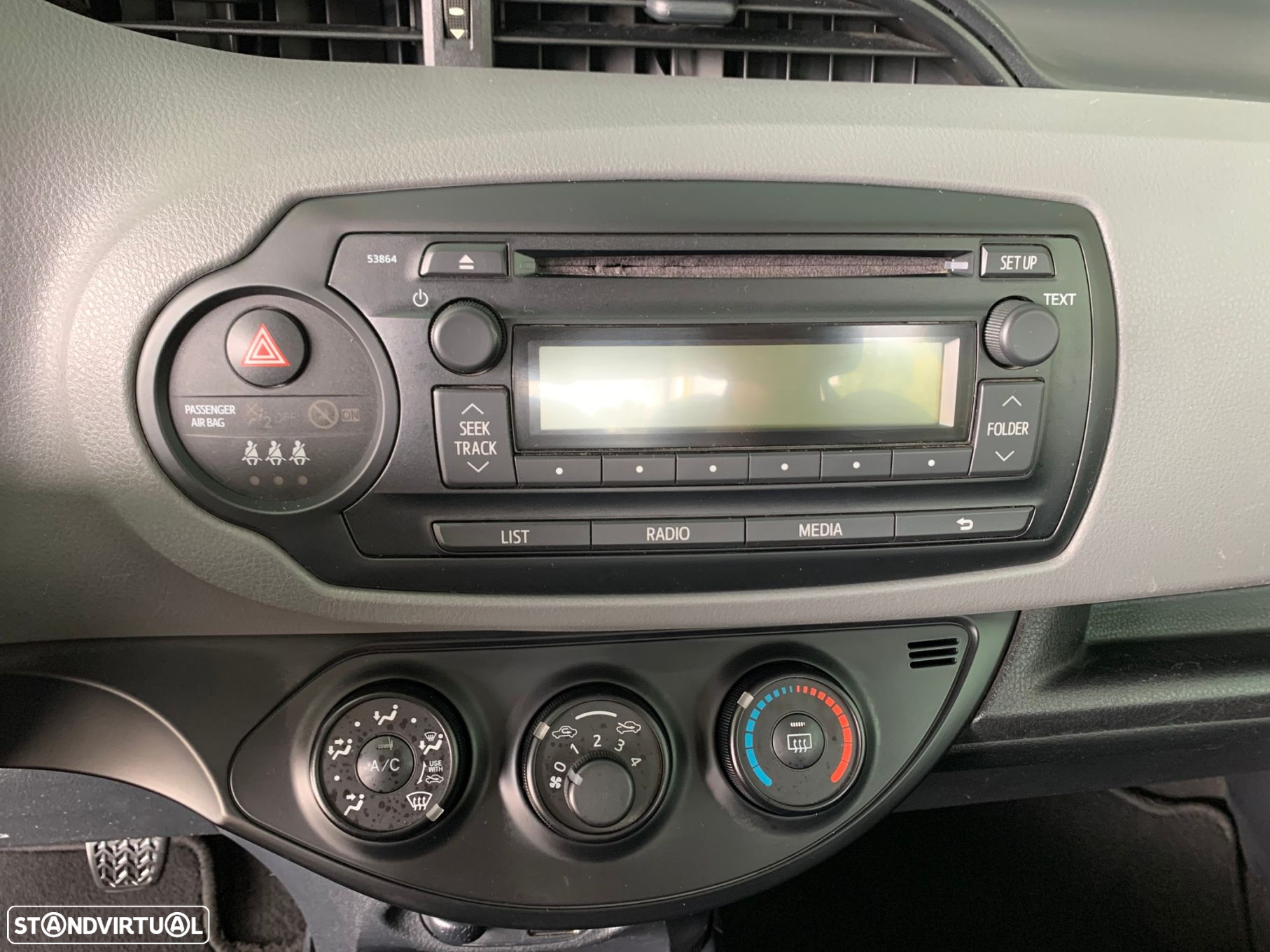 Toyota Yaris 1.4 D-4D Comfort - 15