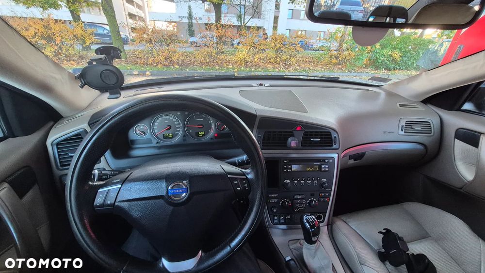 Volvo S60 2.4D Kinetic - 5