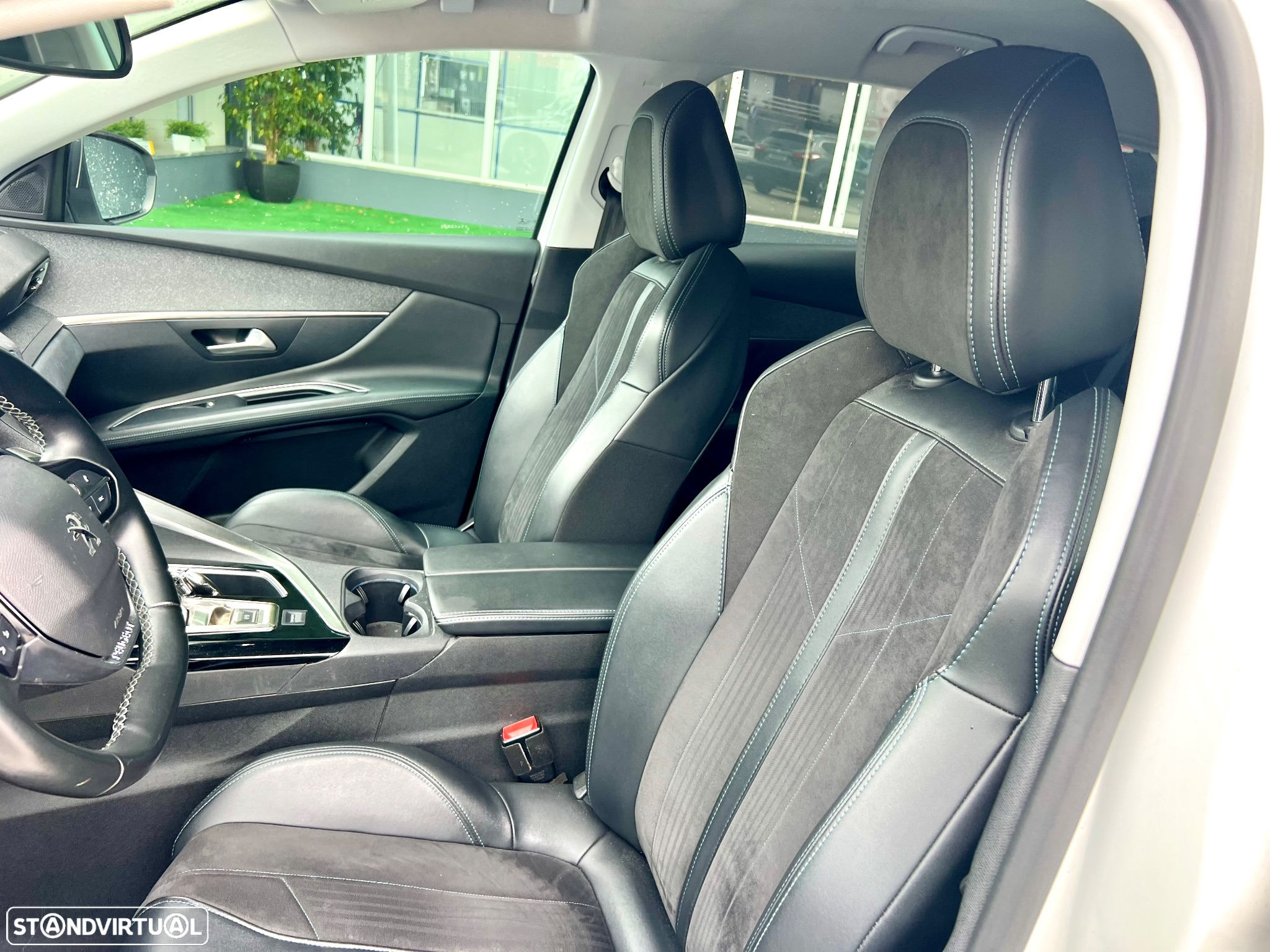 Peugeot 3008 1.5 BlueHDi Crossway EAT8 - 15