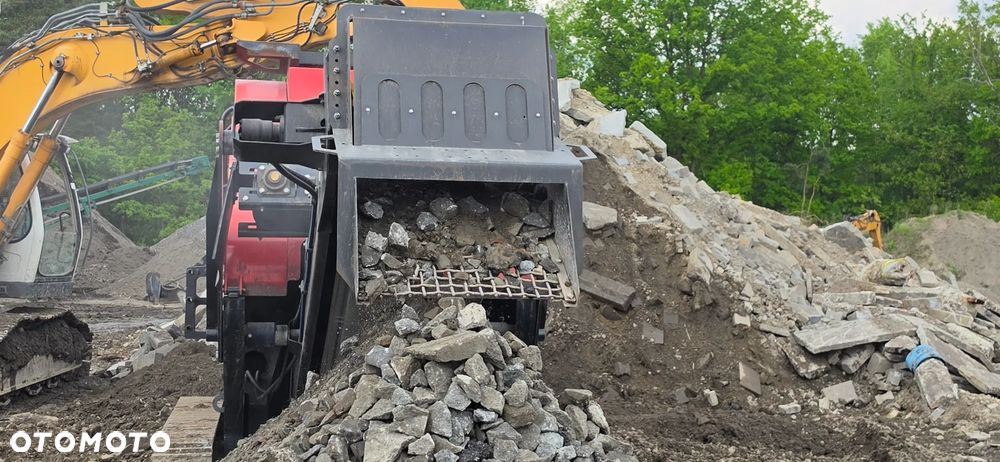 Powerscreen Kruszarka Red Rhino 7000, 35 motogodzin - 7
