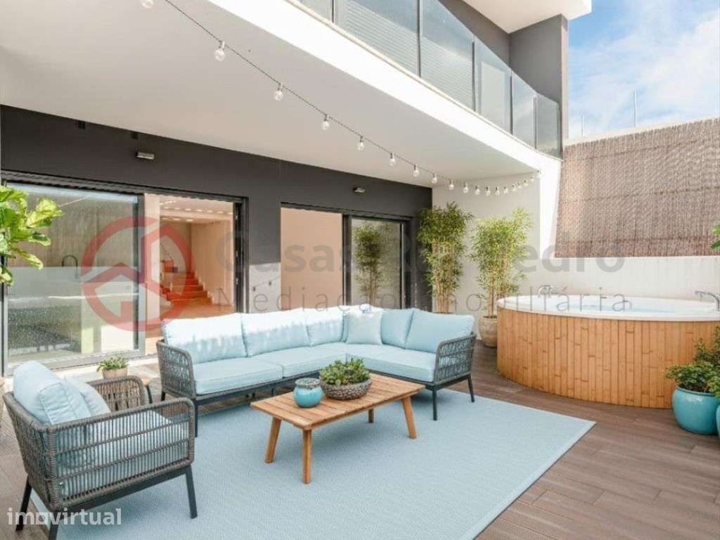 Apartamento T3 Dúplex no coração de Setúbal - Grande imagem: 3/44