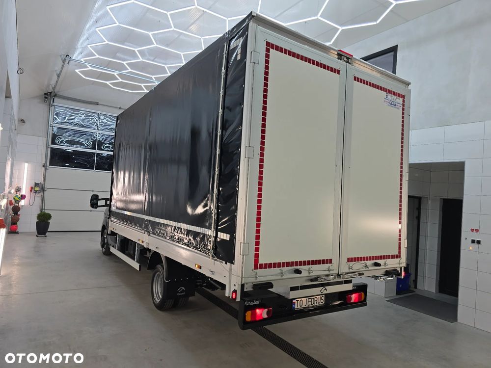 Renault MASTER 12 PALET Tylna OŚ BLIŻNIACZ L4 RWD - DBL Extra 2,3 DCI 165 KM MAXI Długość5,23cm Szerokośc2,45cm Wysokość2,38cm WZMOCNIONE TYLNE ZAWIESZENIE RESOR + PODUSZKI PNEŁMATYCZNE TEMPOMAT FOTEL KIEROWCY PNEŁMATYCZNY LEDY KABINA SYPIALNIANA XL NA GWARANCJA 40 Tyś km STAN JAK NOWY - 11