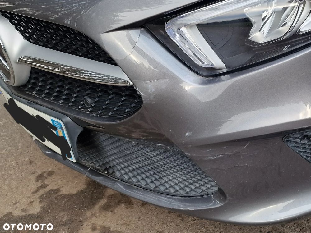 Mercedes-Benz Klasa A 180 d 8G-DCT Edition 2021 - 10