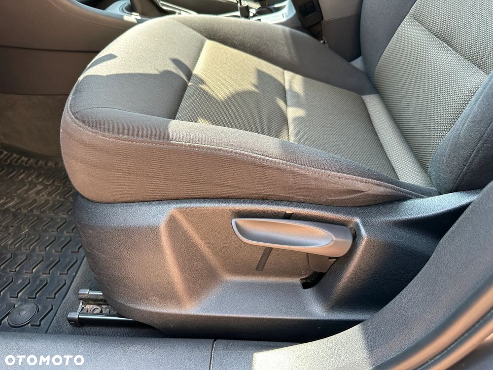 Audi Q3 2.0 TDI Edycja Specjalna - 12