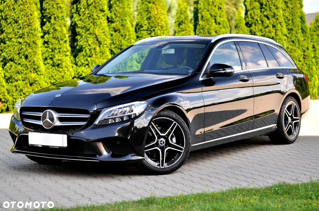 Mercedes-Benz Klasa C 220 d T 9G-TRONIC AMG Line - 11