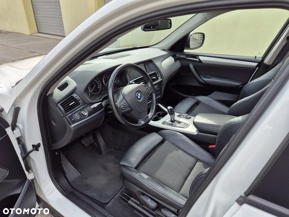 BMW X3 xDrive20d - 21