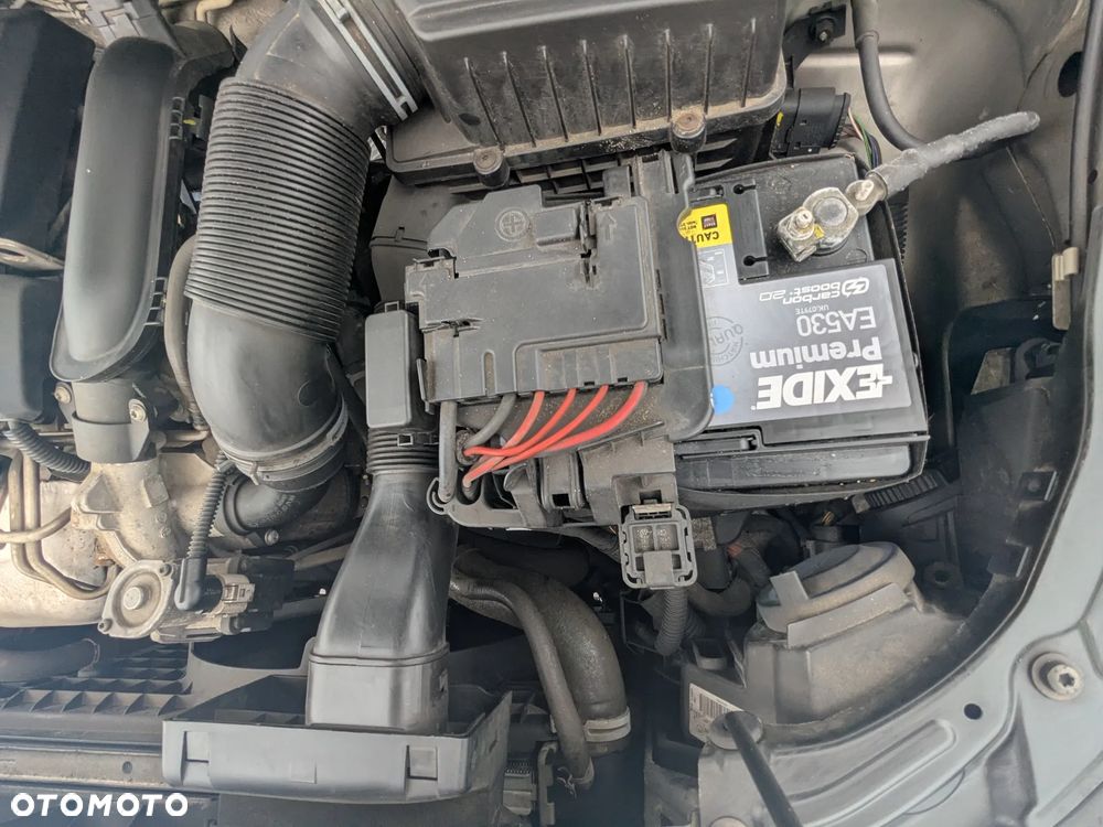 Skoda RAPID 1.2 TSI Ambition - 10