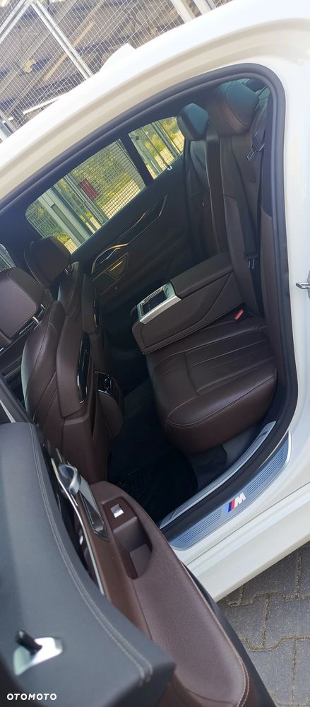 BMW Seria 7 740Ld xDrive - 17
