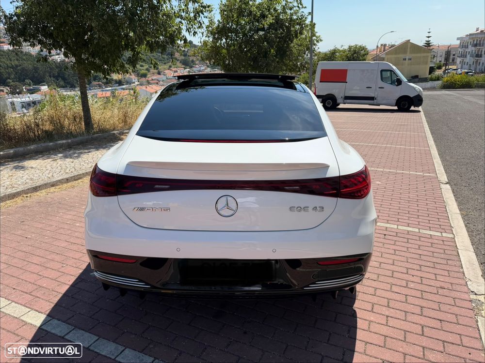 Mercedes-Benz EQE 43 AMG 4Matic - 11