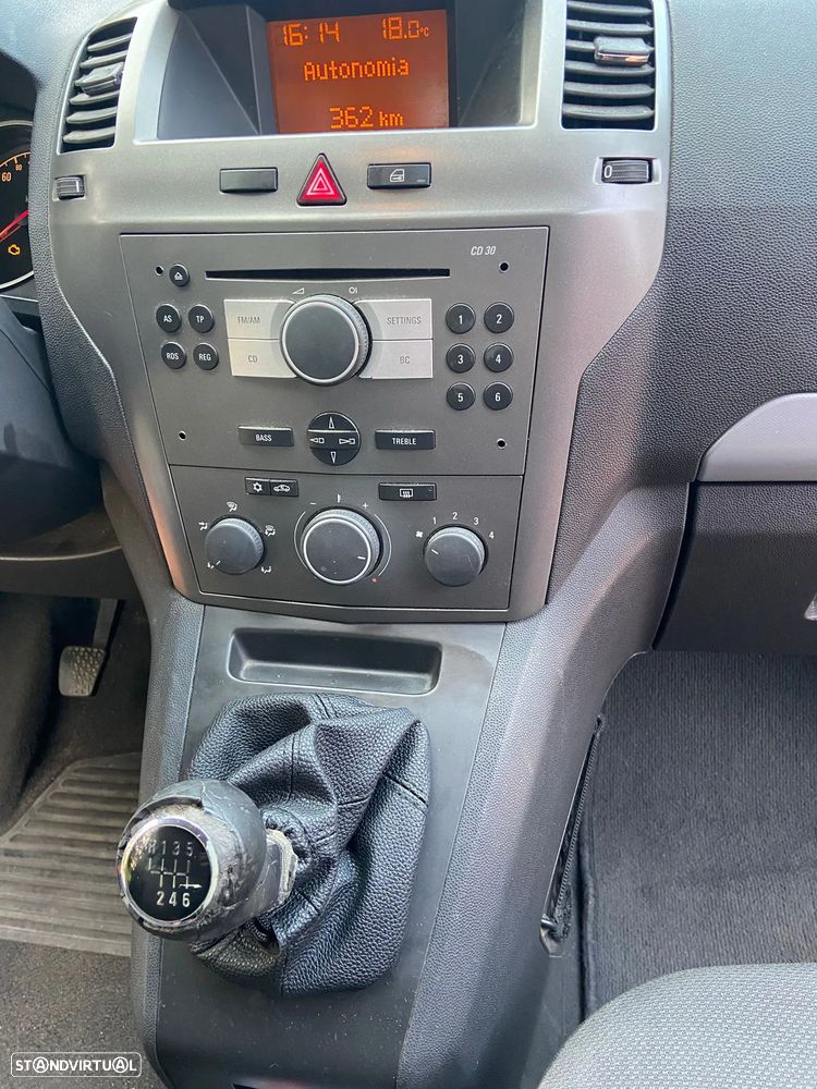 Opel Zafira 1.9 CDTi Enjoy - 8