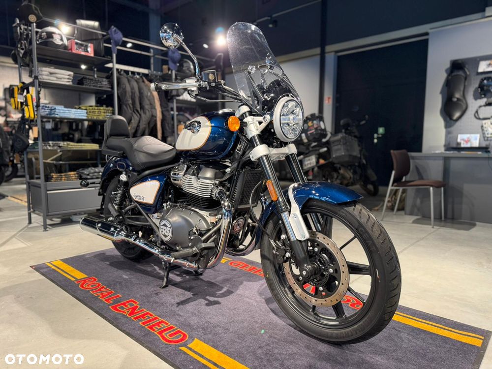 Royal Enfield Super Meteor - 9