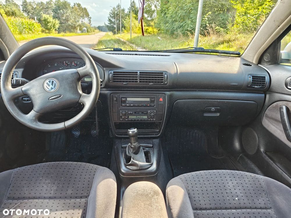 Volkswagen Passat 1.9 TDI - 12
