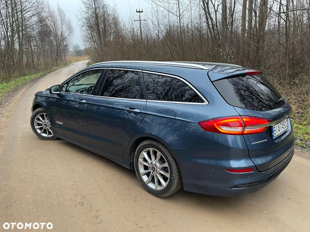 Ford Mondeo 2.0 Hybrid Titanium - 3