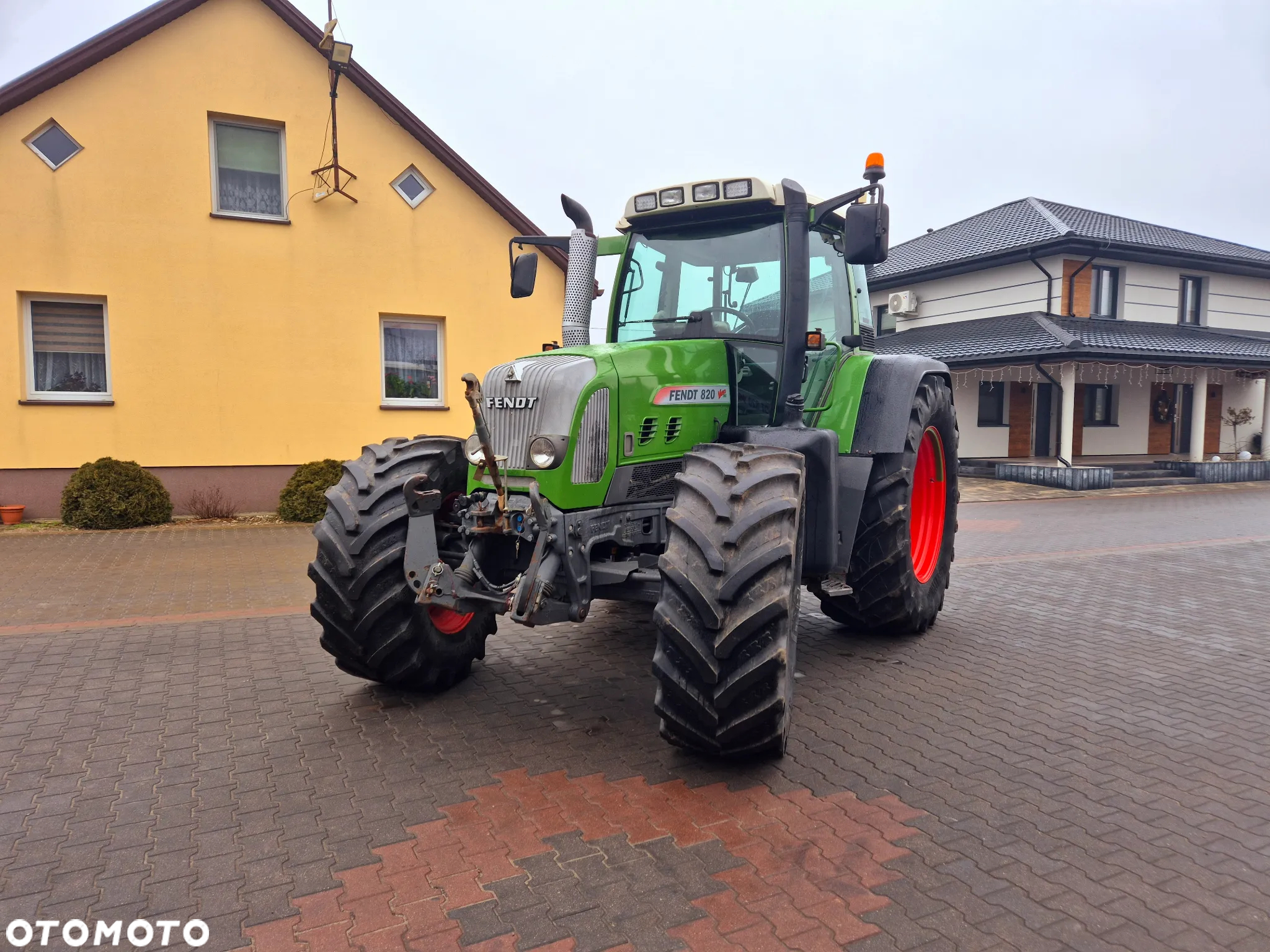 Fendt 820 TMS VARIO 818 722 - 3