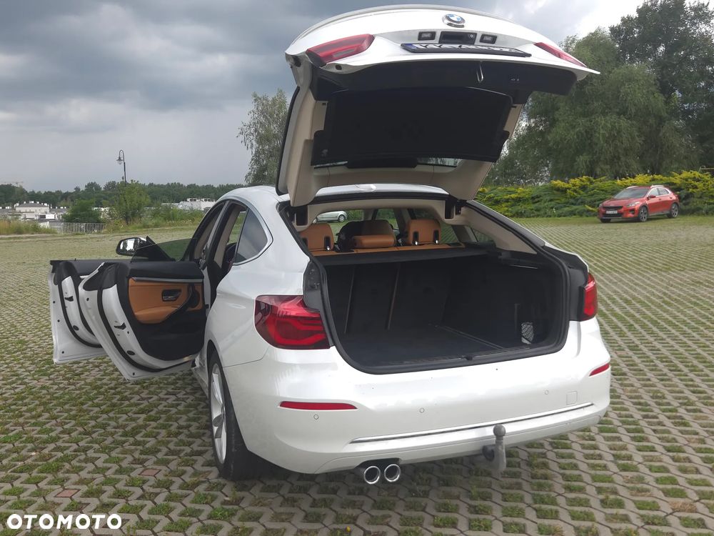 BMW Seria 3 320d xDrive Luxury Line - 8