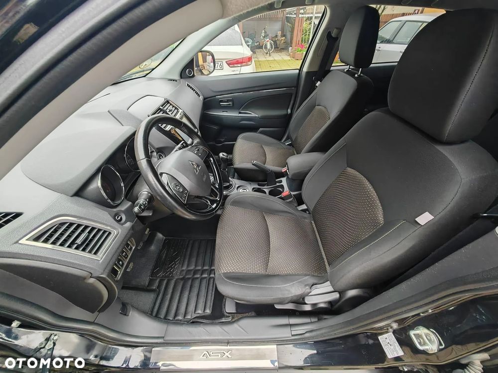 Mitsubishi ASX 1.6 2WD Instyle - 28