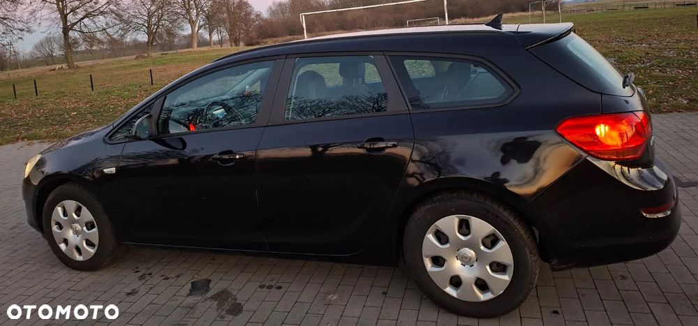 Opel Astra 1.7 CDTI Sport - 4