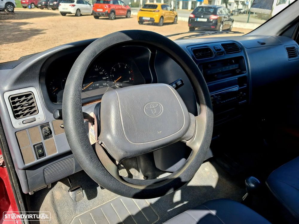 Toyota Hiace D4 - 9