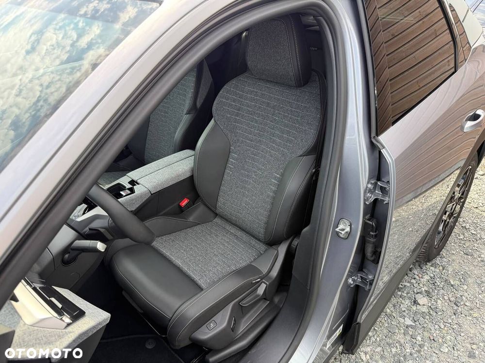 Peugeot 3008 - 16