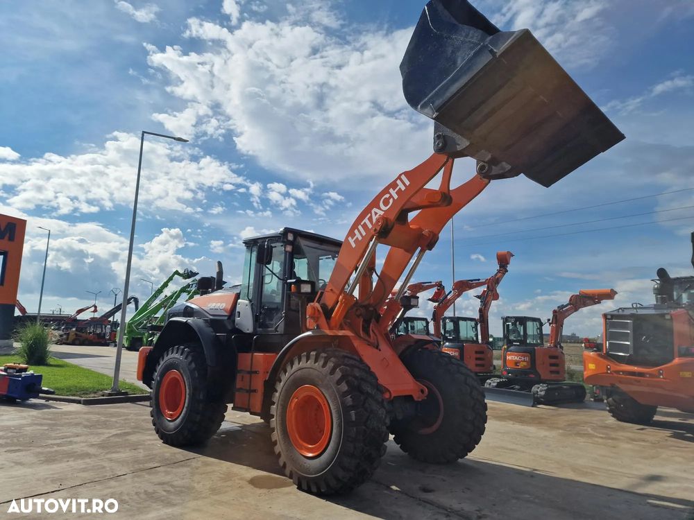 Hitachi ZW220-6, cupa 3,5mc, 2018, 10.546h, produs in JAPONIA, Anv 23,5R25 80% ok, Masa operationala 20 tone, camera luat vederi spate, consum mediu 10,5l/ora, Stare foarte buna, posibilitate leasing 3 ani, AC Climatronic, computer in PROMOTIE 53.900 EUR+Tva - 5