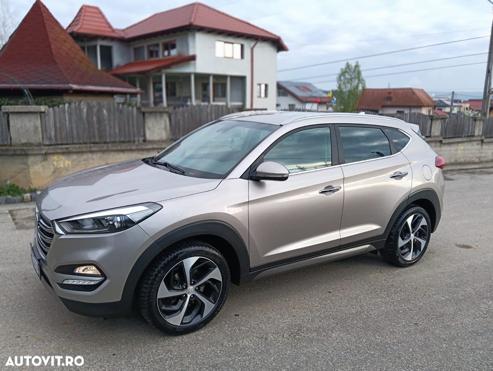 Hyundai Tucson blue 1.7 CRDi 2WD DCT Style - 19