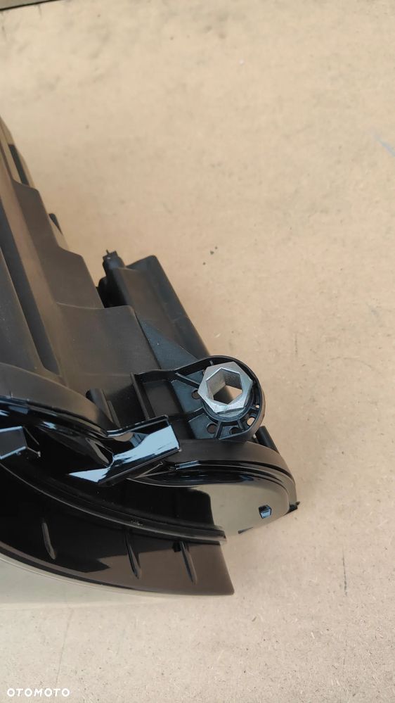Lampa Prawa Mercedes e-klasa w213 FULL LED Multibeam USA - 4