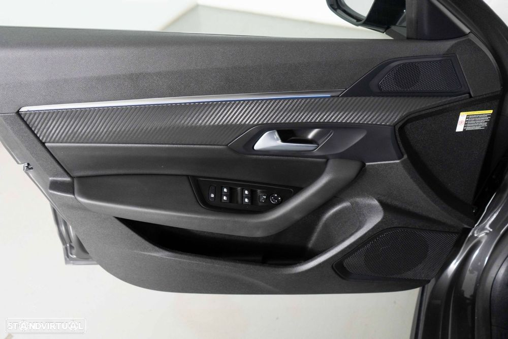 Peugeot 508 1.6 Hybrid Allure e-EAT8 - 20