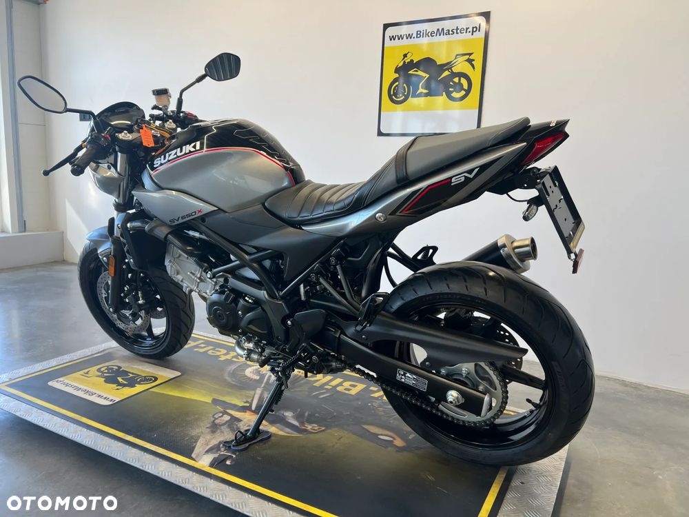 Suzuki SV - 5