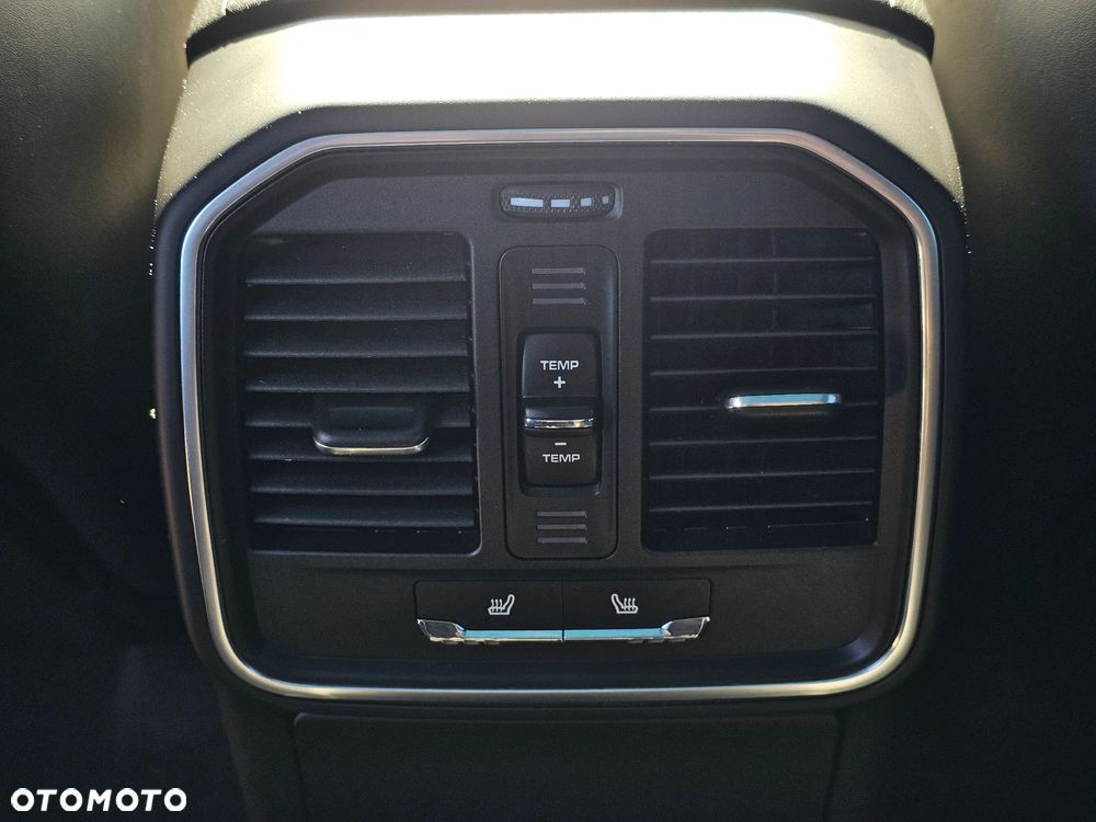 Porsche Macan S - 23