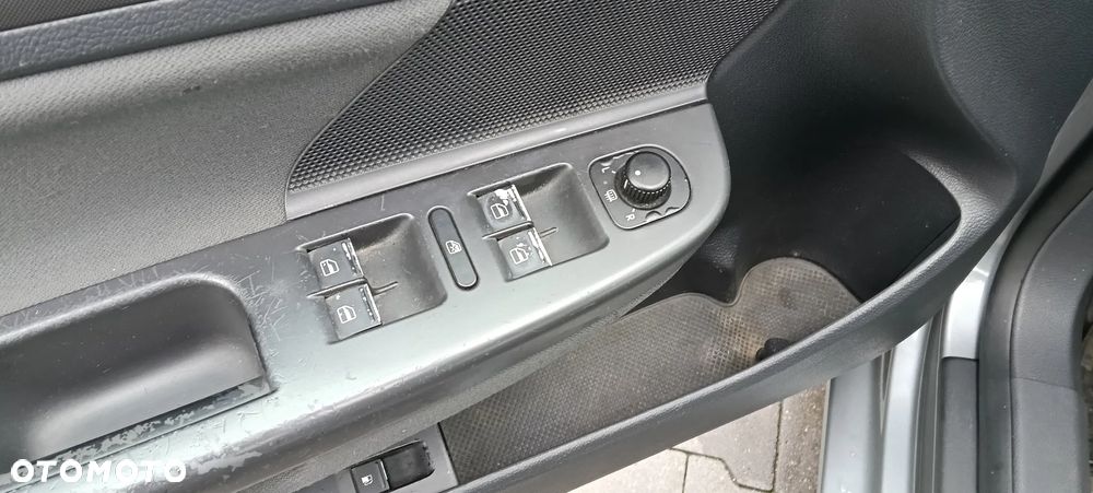 Volkswagen Golf 1.4 Comfortline - 16
