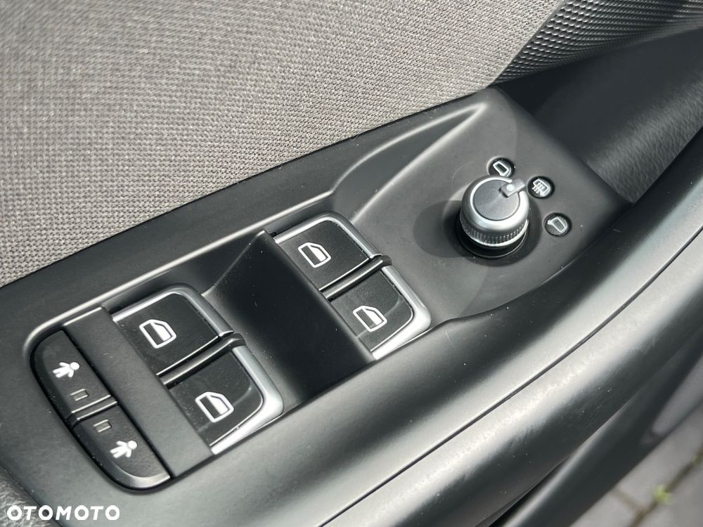 Audi Q3 35 TDI Quattro S tronic - 23