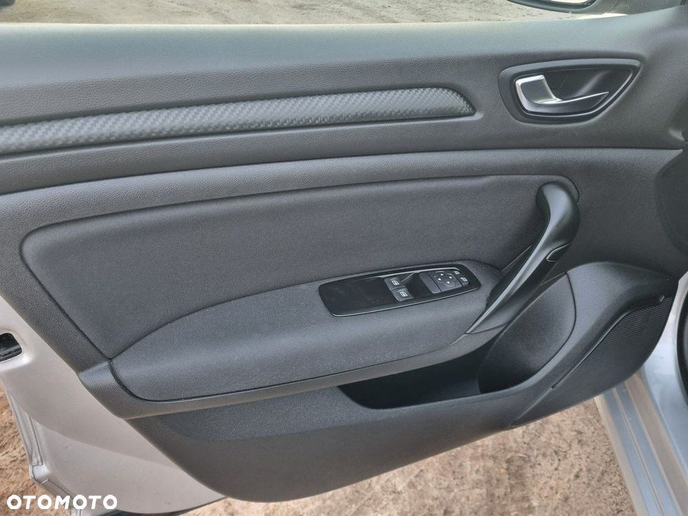 Renault Megane - 23