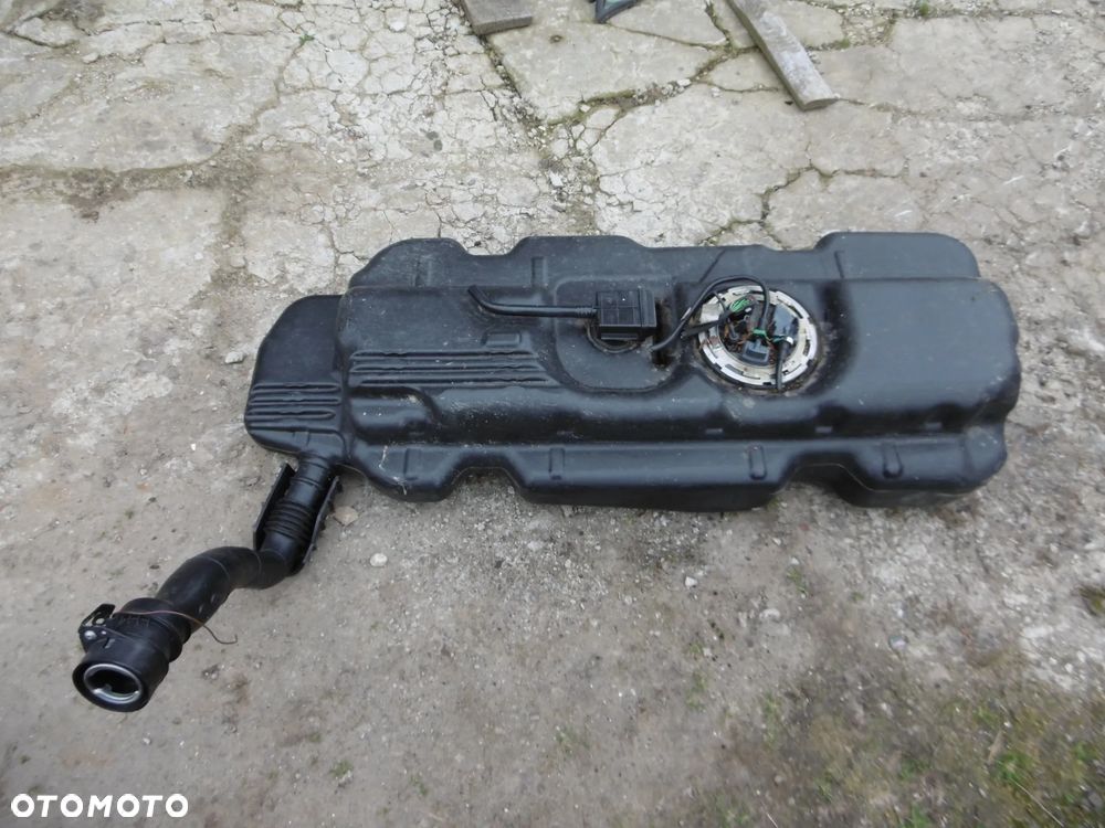 ZBIORNIK PALIWA BAK VITO 447 V CLASA 2.2 CDI 4x4 2019 ROK