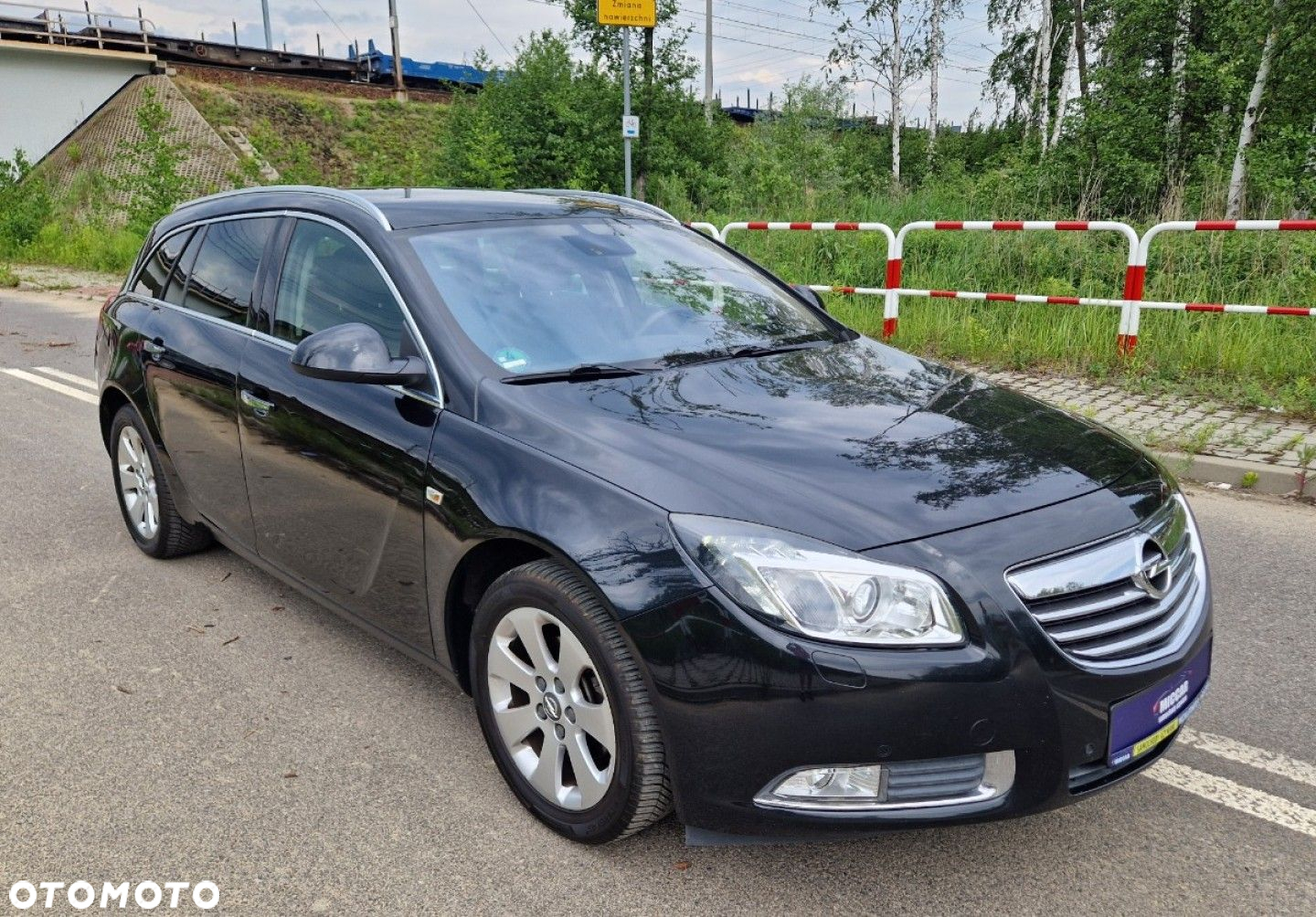 Opel Insignia - 11